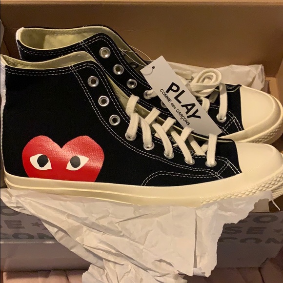 Converse - Picture 2 of 5